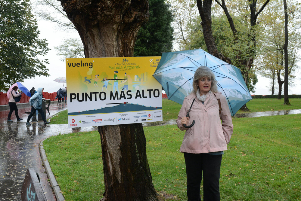 Foto 161 de la avituallamiento y mirador - Galería de la Subida a Artxanda 2019